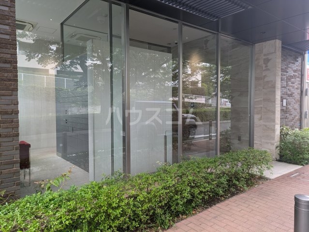 29/30 エントランス