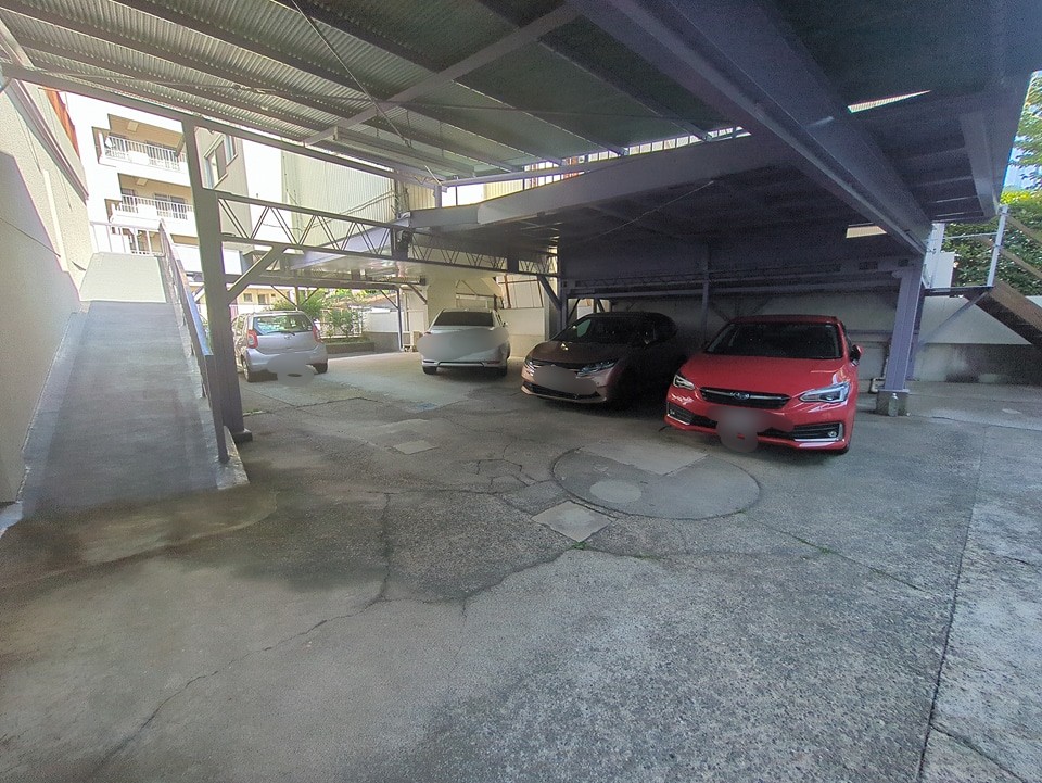 2/2 駐車場