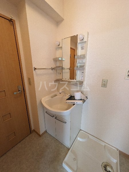 13/21 洗面