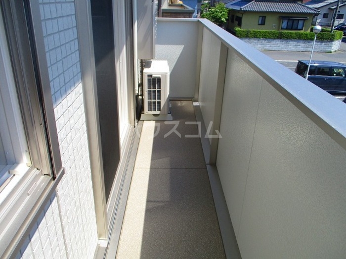 13/19 バルコニー