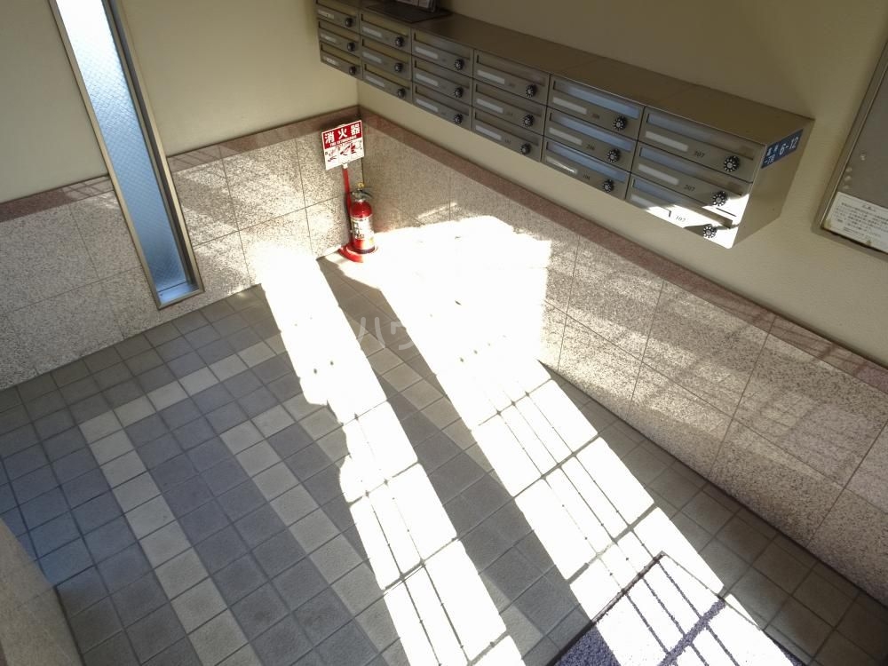 21/24 エントランス