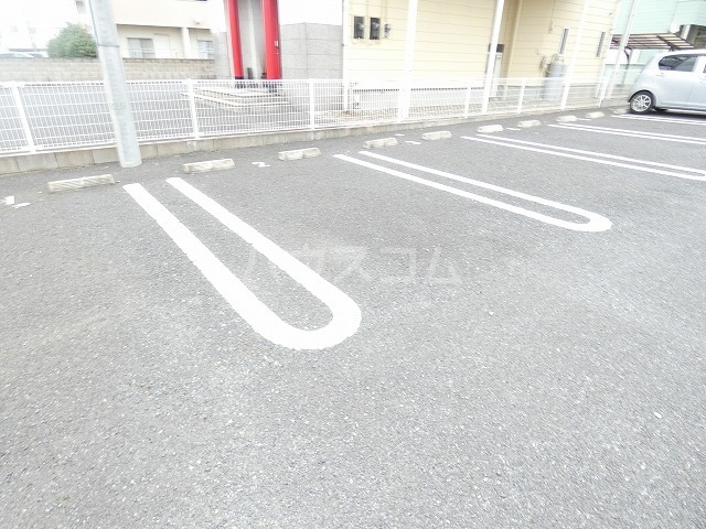 14/20 駐車場
