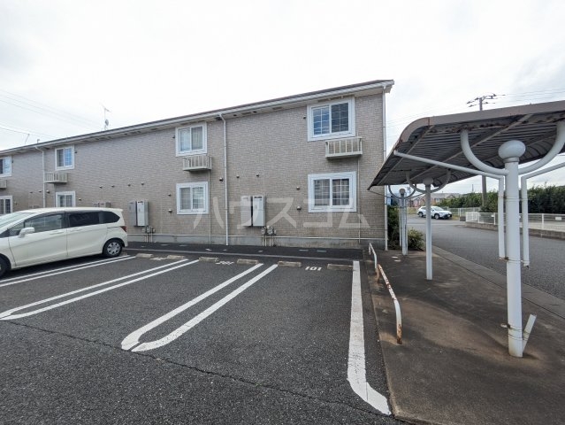22/30 駐車場
