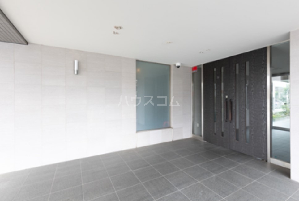 29/30 エントランス