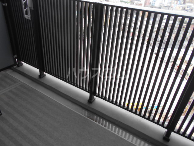 21/30 バルコニー