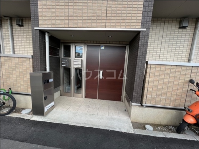 15/24 エントランス