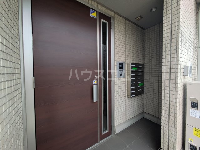 3/5 エントランス