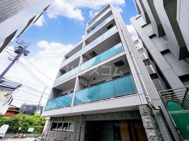 3/10 エントランス