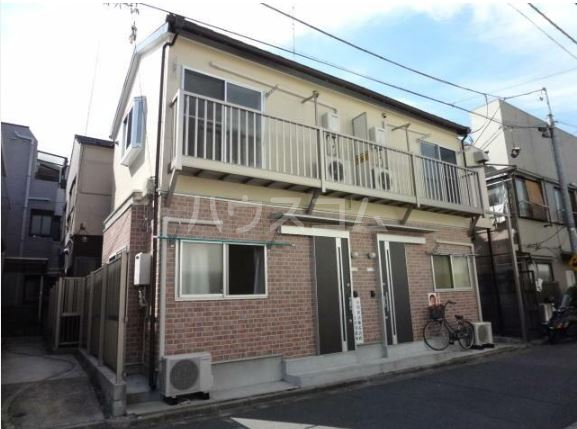 28/30 エントランス