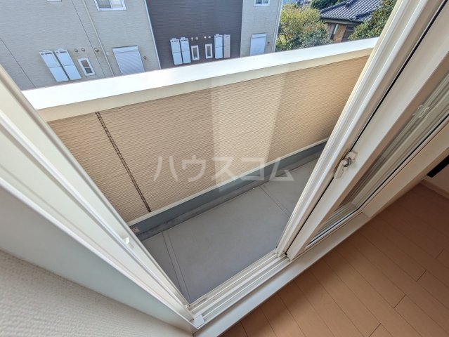 21/30 バルコニー