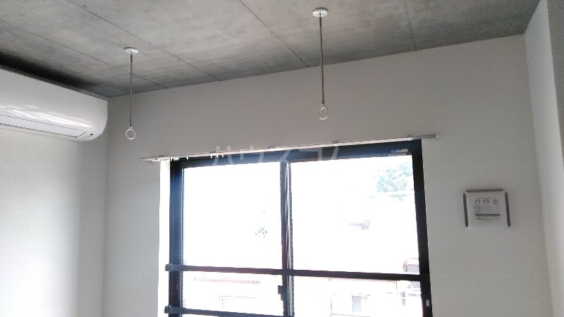 19/27 バルコニー