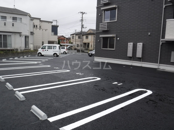 24/27 駐車場