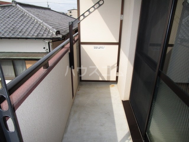 17/27 バルコニー