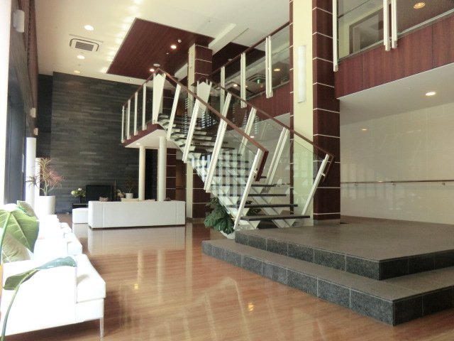 2/11 エントランス