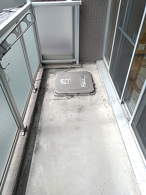 20/30 バルコニー