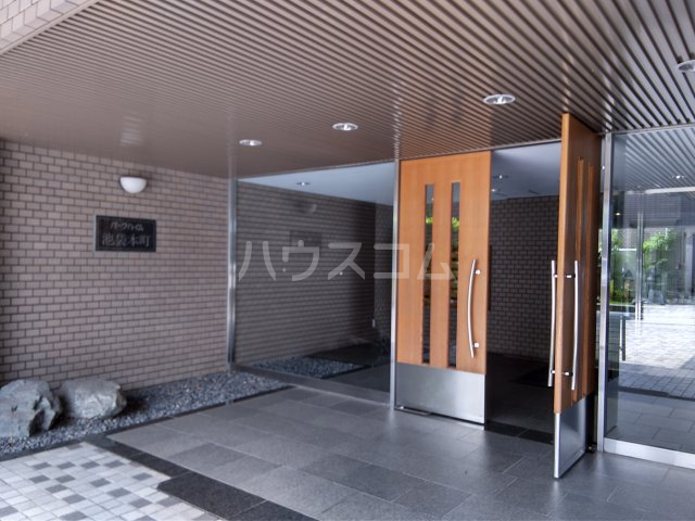 3/6 エントランス