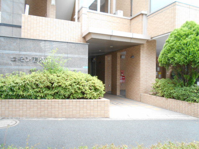 13/21 エントランス