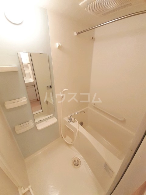 11/23 浴室
