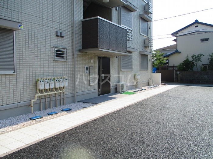 19/22 駐車場