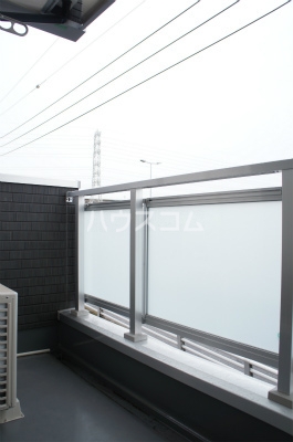 20/30 バルコニー