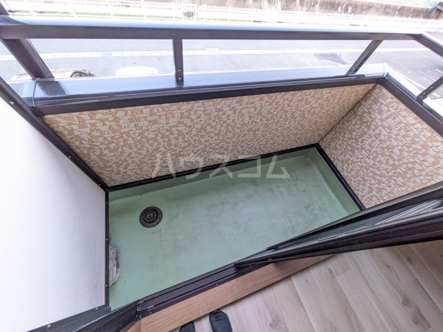 19/30 バルコニー