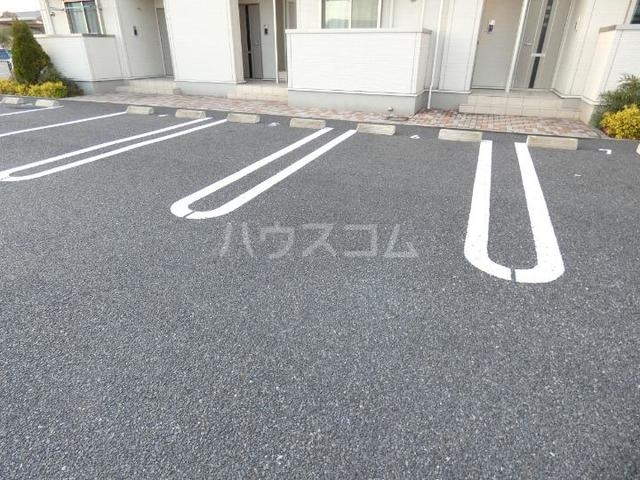 2/8 駐車場
