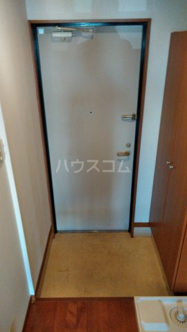 13/30 玄関