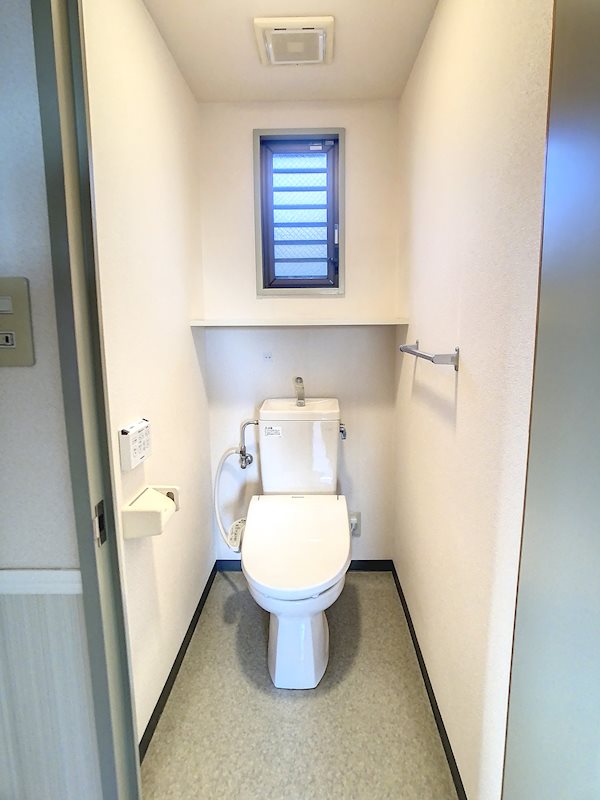 16/30 トイレ