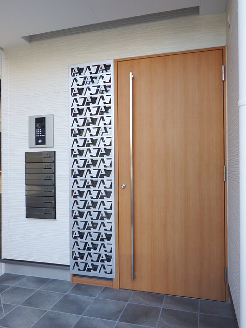 22/29 エントランス