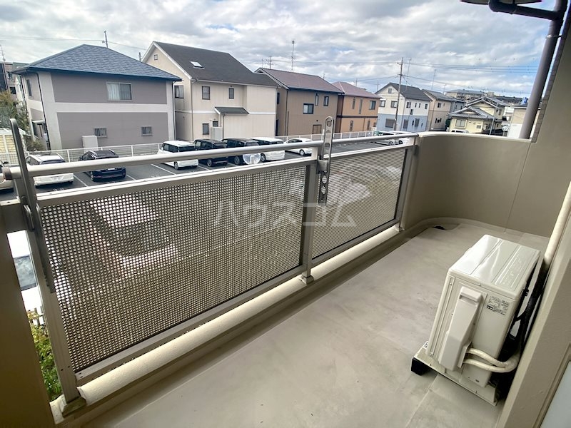 21/30 バルコニー