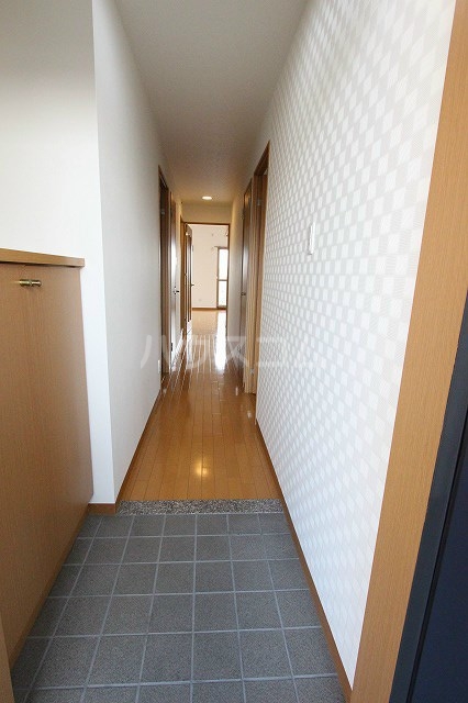 13/30 玄関