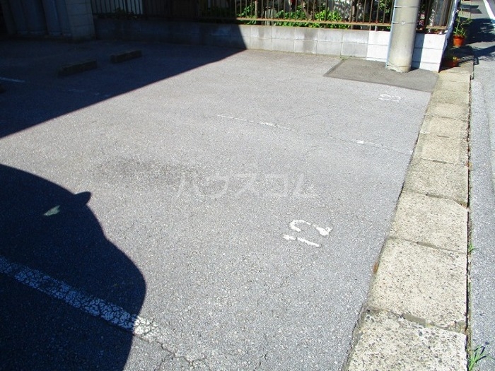 15/16 駐車場