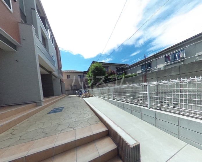 19/27 駐車場