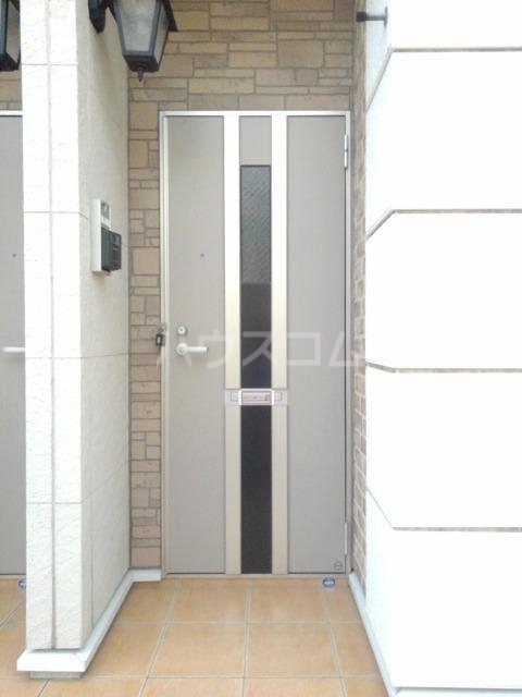 14/25 エントランス