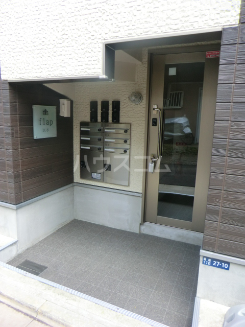 3/5 エントランス