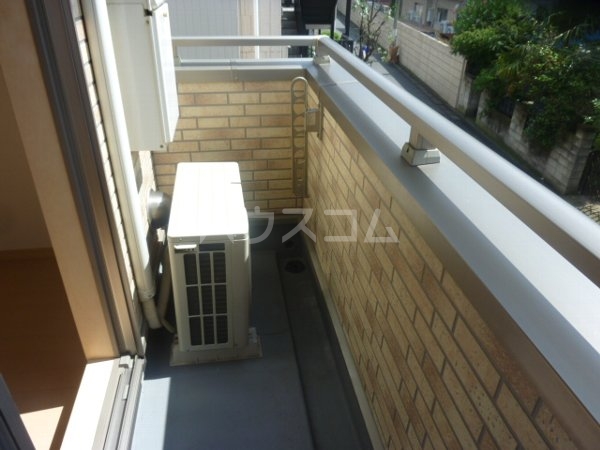 18/28 バルコニー