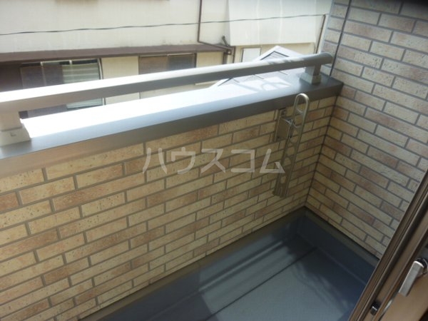 17/28 バルコニー