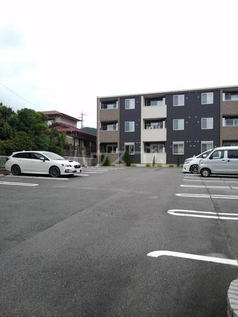 15/25 駐車場