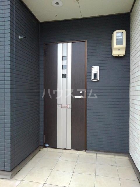 14/25 エントランス