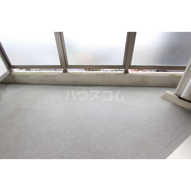 19/25 バルコニー