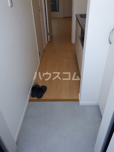 13/30 玄関
