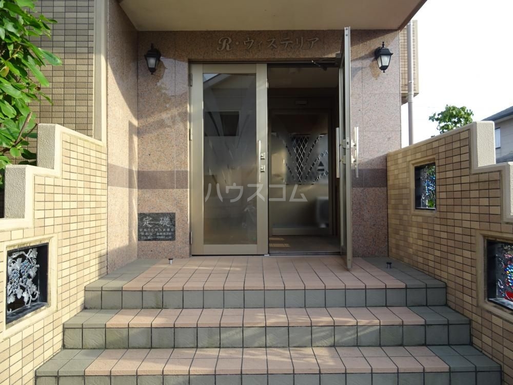 3/8 エントランス