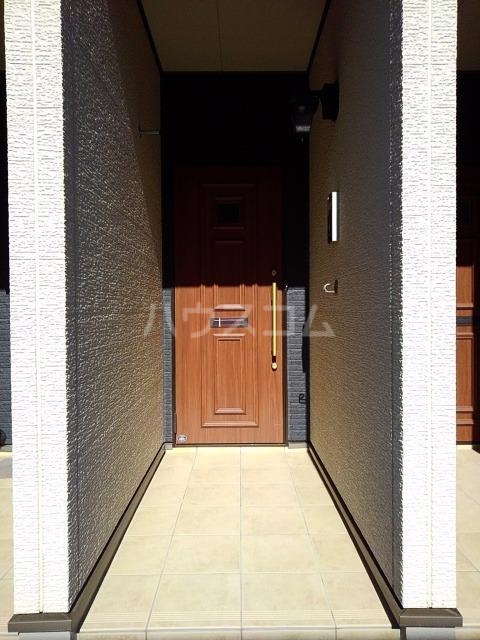 15/21 エントランス