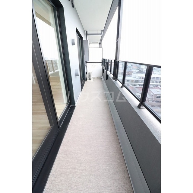 14/21 バルコニー