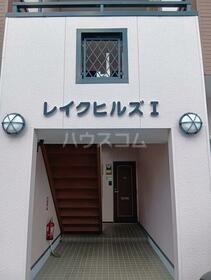 16/26 エントランス