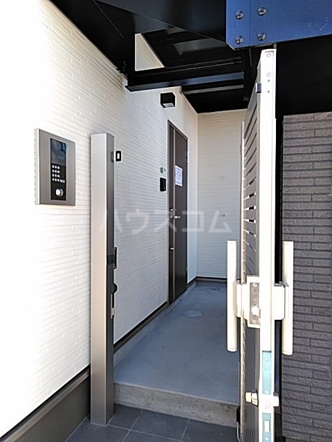 29/30 エントランス