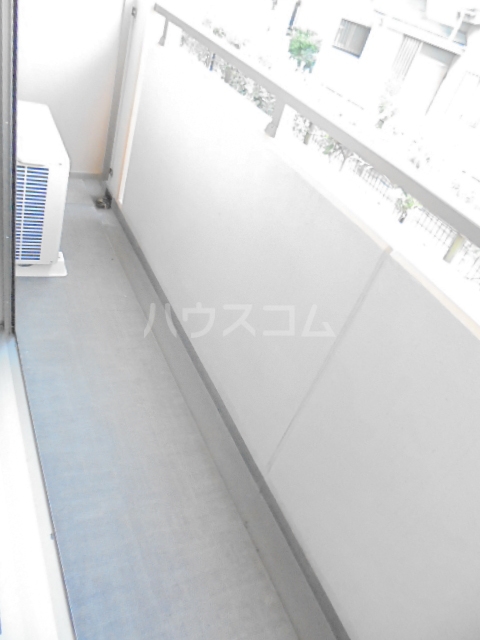 21/30 バルコニー