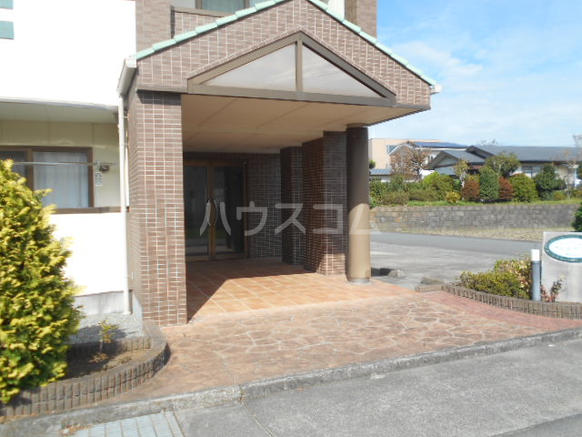 2/5 エントランス