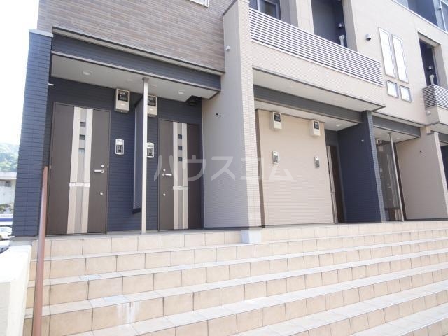 18/28 エントランス