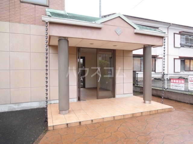 16/25 エントランス